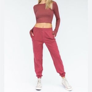 Skatie Jagger Sweatpants in Mulberry